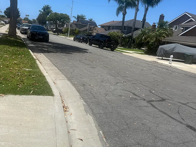 Flamingo Ave — Photo 8