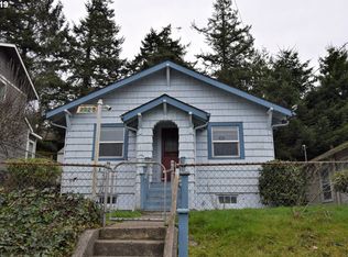 2329 Liberty St, North Bend, OR