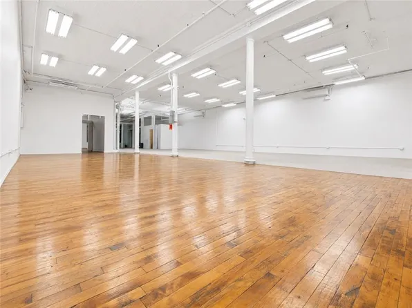 424 Broadway Fl 3, New York, NY 10013