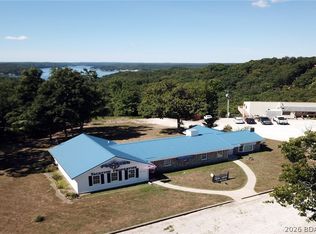 250 Sunset Hills Dr, Sunrise Beach, MO 65079