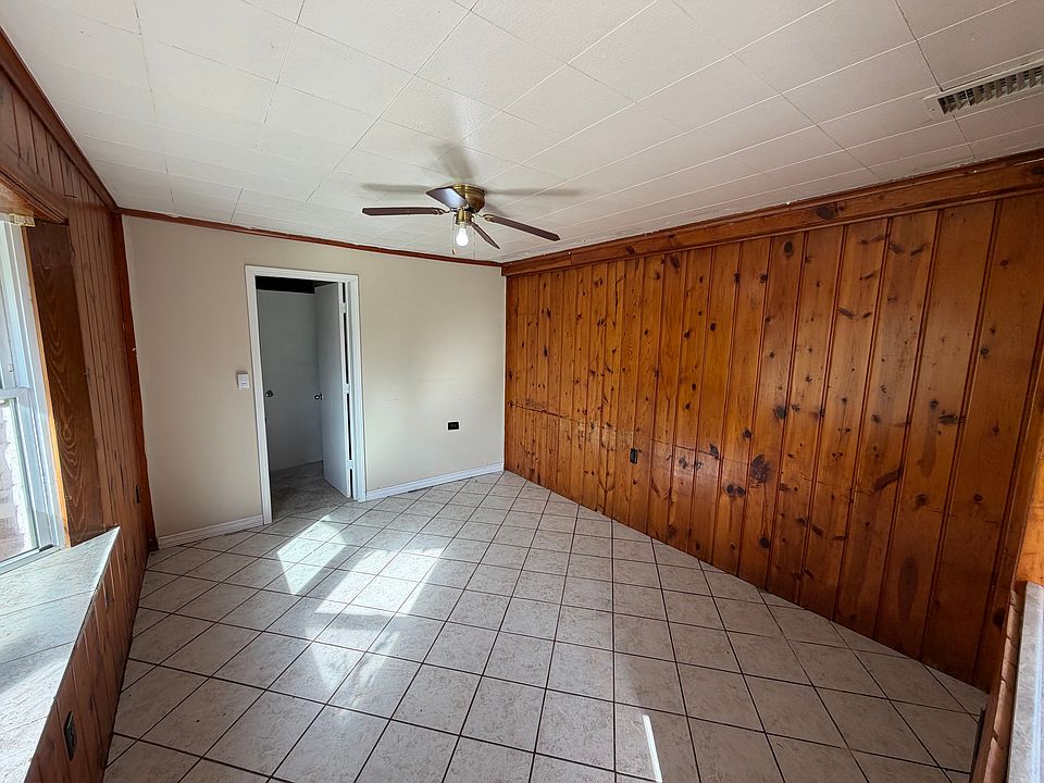 2nd image of 14035 S Telegraph Rd #9