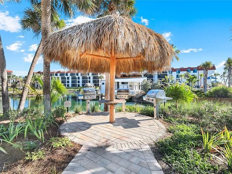 2445 W Gulf Dr #47B — Photo 44