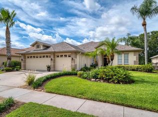 1060 Sawgrass Dr, Tarpon Springs, FL 34689
