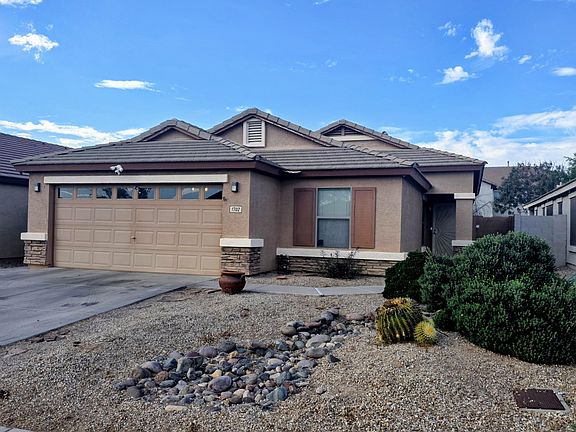 3rd image of 1702 E Nancy Avenue