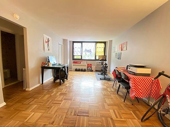 2nd image of 1360 Ocean Pkwy APT 1G