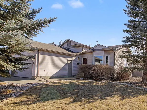 3903 32nd St NW, Edmonton, AB T6T 1J5