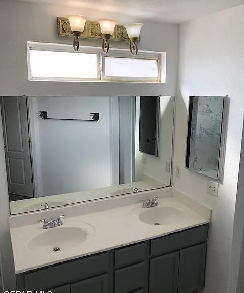 13700 Paseo Rico Cir — Photo 35