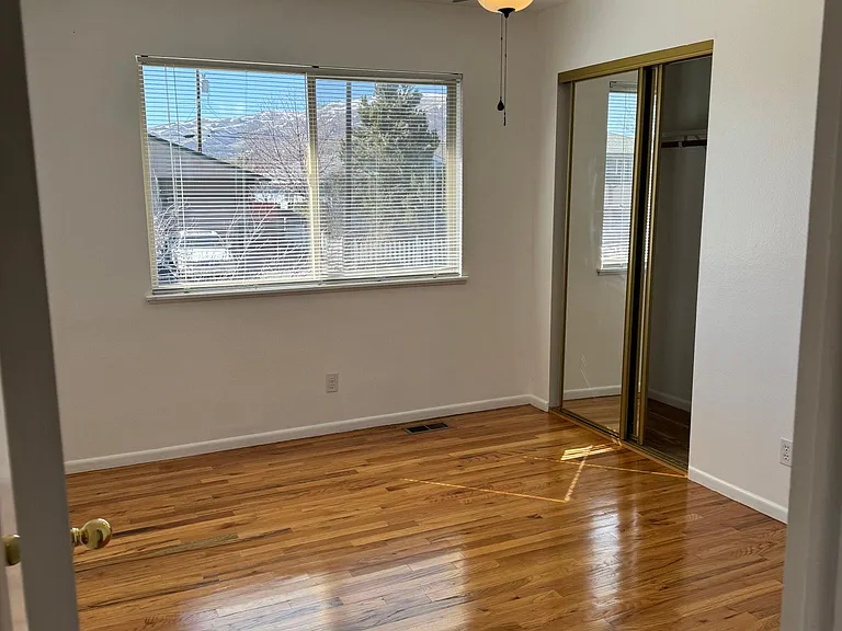 3384 Heights Dr — Photo 11
