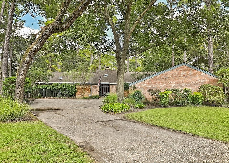 1st image of 10506 Fawnview Dr
