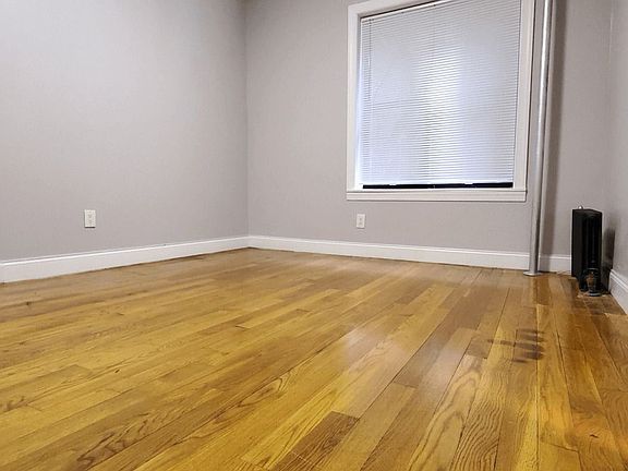 3rd image of 105 Haven Ave APT 3E