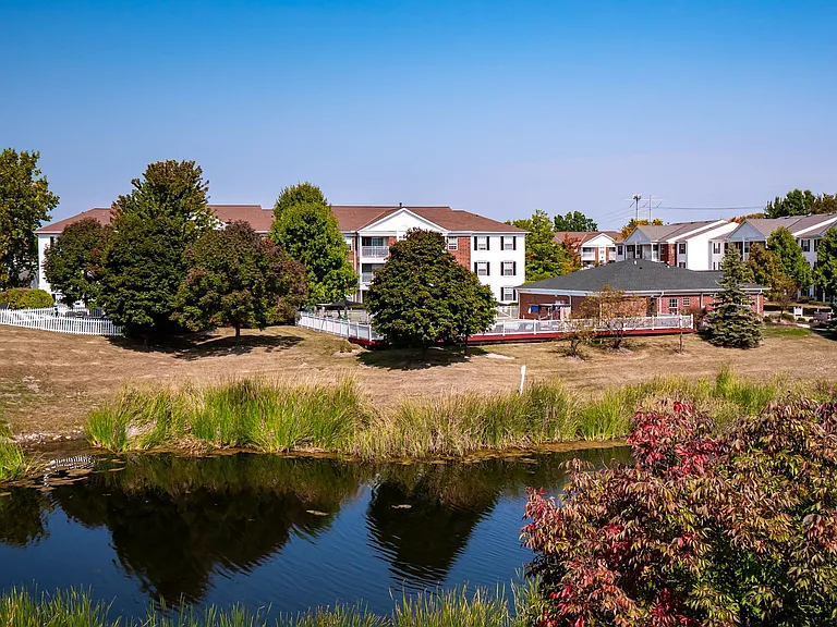 Cherry Tree Village Apartments — Photo 160