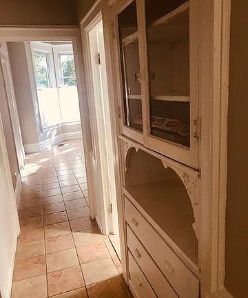 3rd image of 3434 N Oakley Ave #1E
