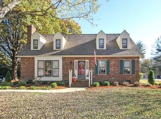 5508 Gristmill Ln, Mint Hill, NC 28227
