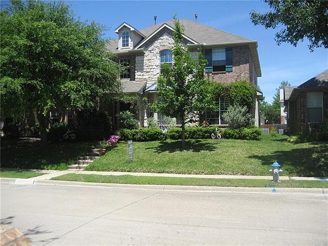 1st image of 2054 Londonderry Dr