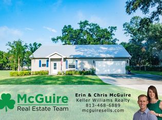 2626 Dad Weldon Rd, Dover, FL 33527