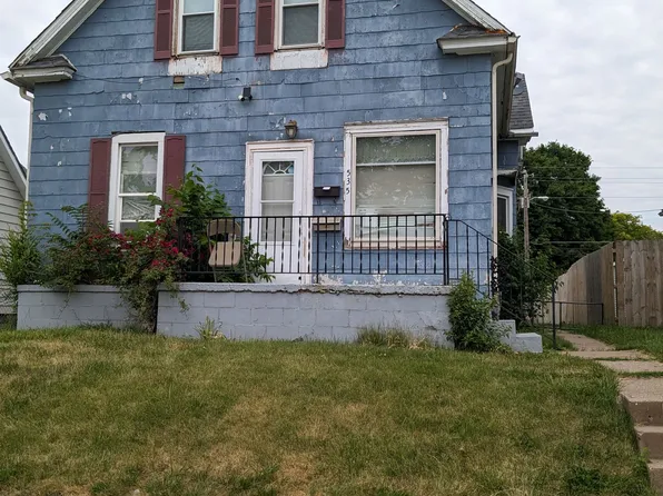 Painted, 535 18th Ave, Moline, IL 61265