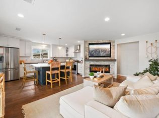 1105 Evergreen Dr, Encinitas, CA 92024