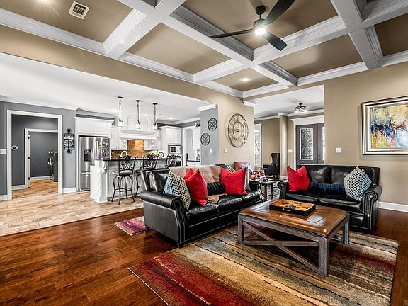 2nd image of 3025 Red Rock Rd