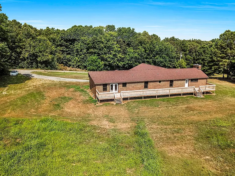 239 Wayne Threatt Rd — Photo 8