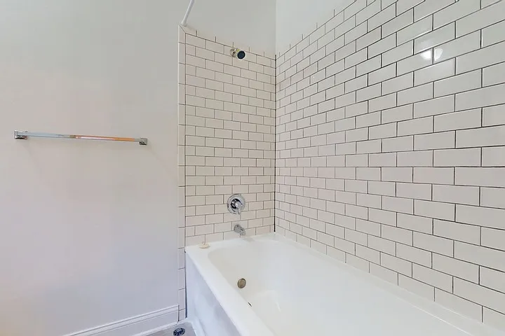 5528-5532 S. Everett Avenue — Photo 23