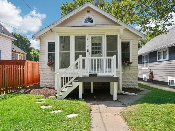 1213 Chandler St, Madison, WI 53715