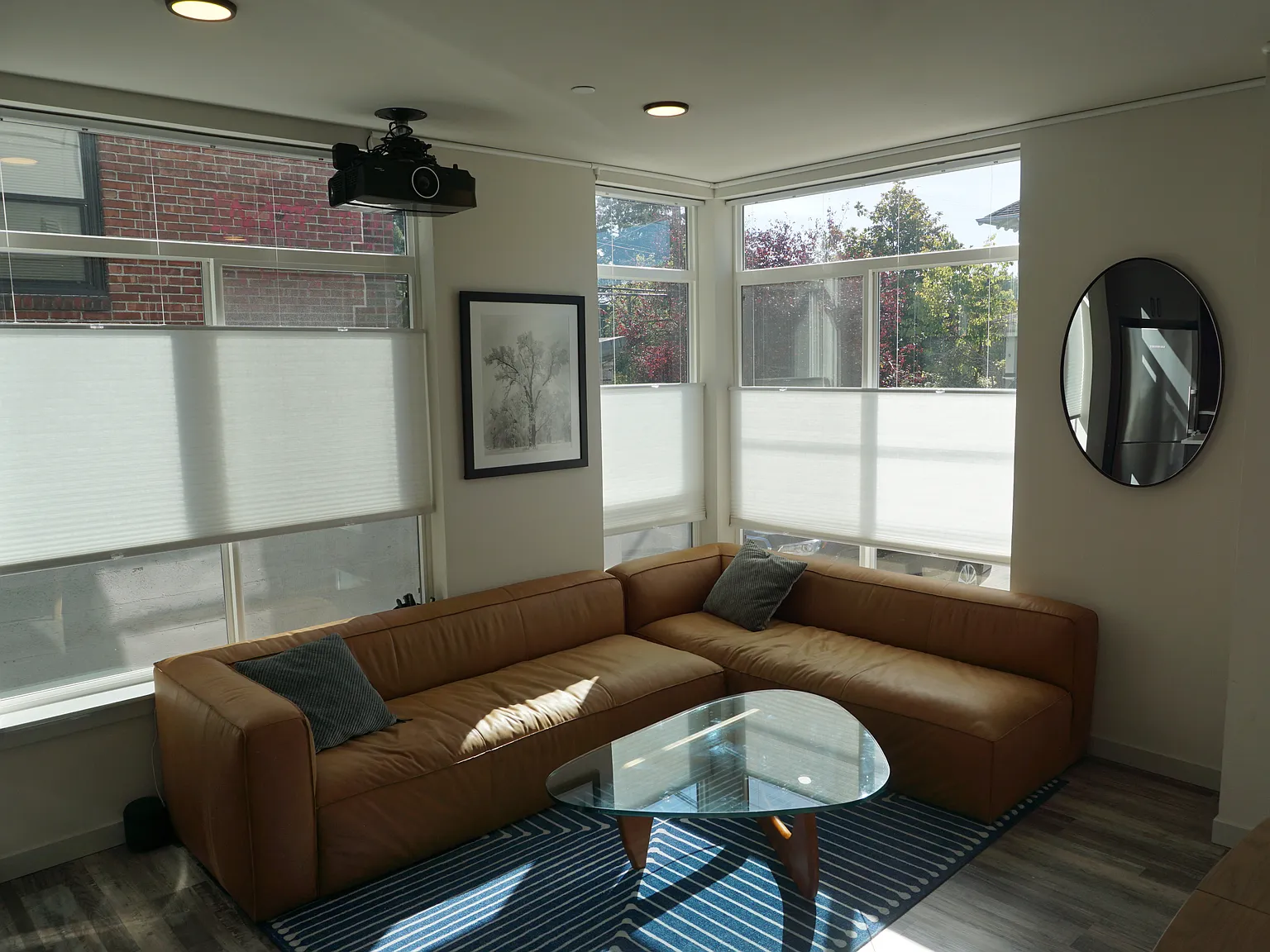 2 bed, 1087 sqft, $4,900 — Photo 4