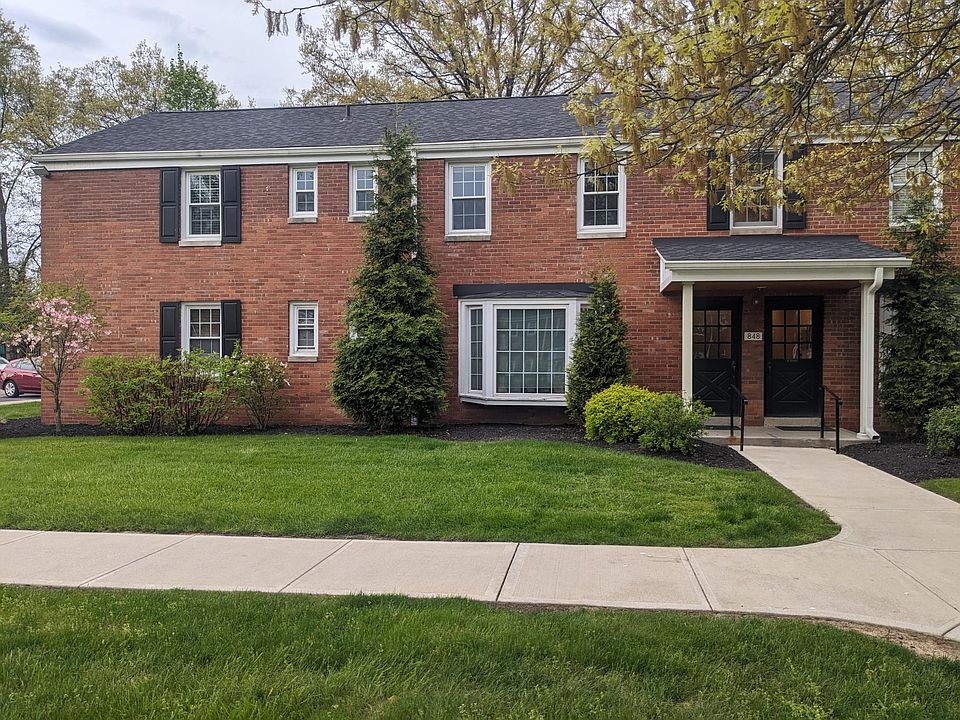 Entry. Unit is the top left.