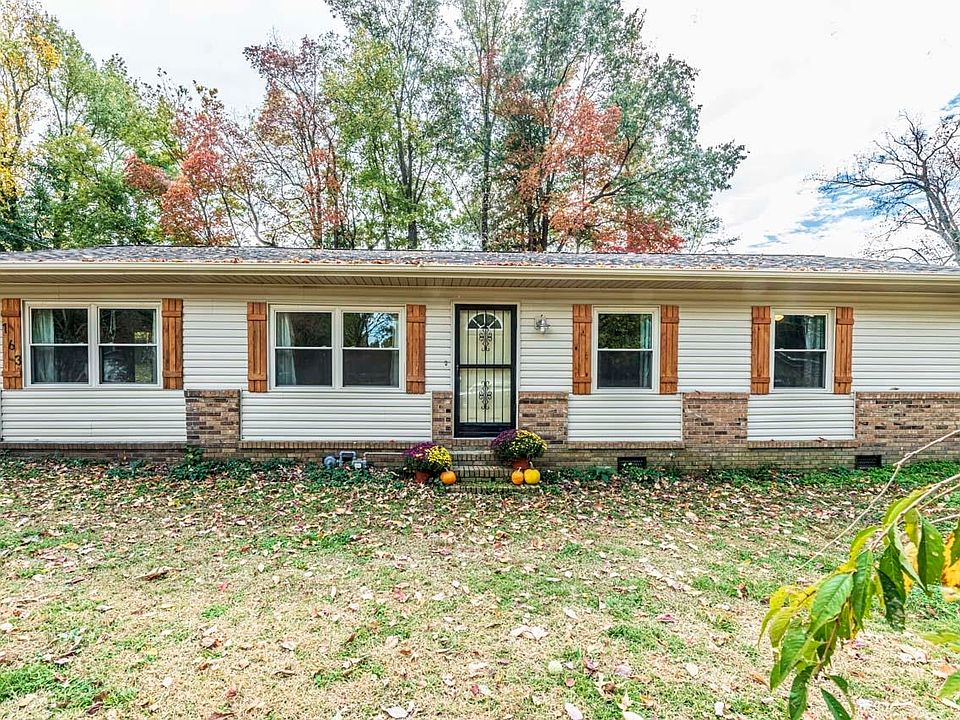 1st image of 163 Stacey Ln