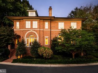 4814 Kemble Pl NW, Washington, DC 20007