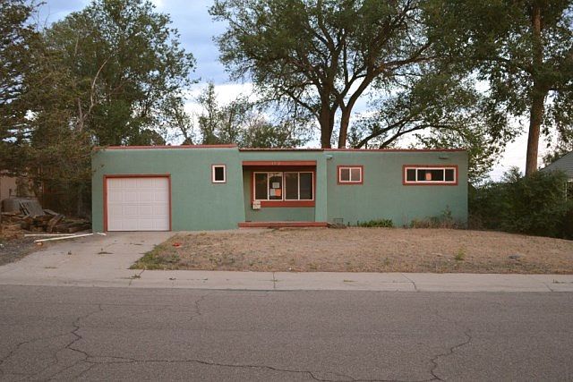 1st image of 1722 Bonny Brae Ln