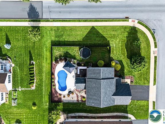 3rd image of 4456 Whitetail Dr
