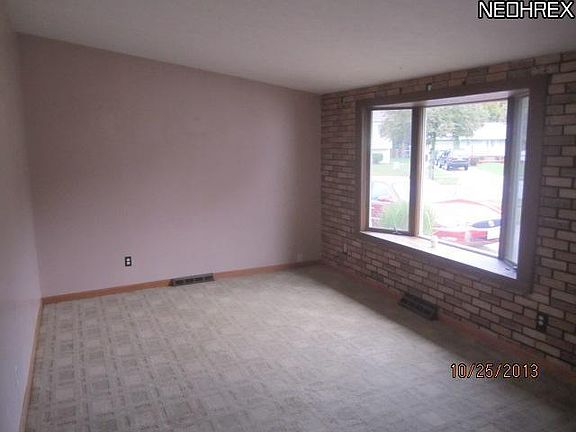 4th image of 21123 N Vancey Dr
