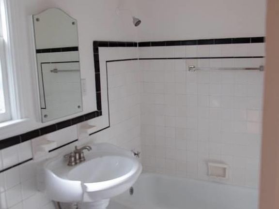 3rd image of 1426 Floribunda Ave APT 7