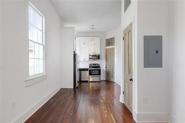 1 bed, 1.0 bath, 307 sqft, $1,125 — Photo 4