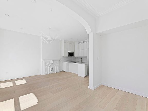 4th image of 149 Prospect Pl Unit 2