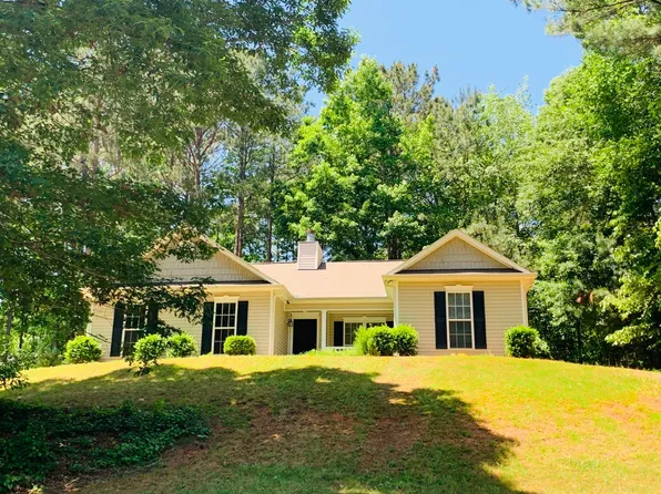 108 Philmont Ct, Lagrange, GA 30240