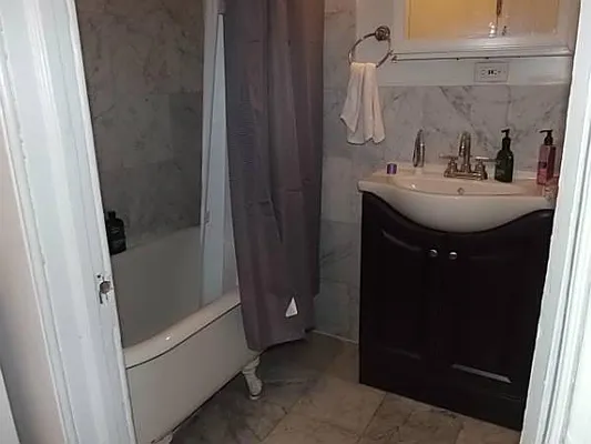 Rented by Aventana | media 7