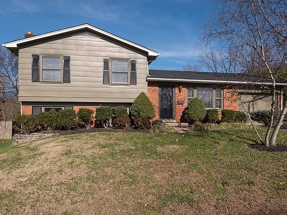 2nd image of 1219 Gainesway Dr
