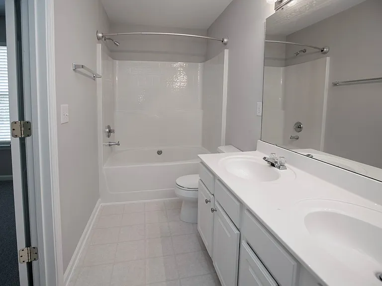 102 Chandler Chase Ct — Photo 15