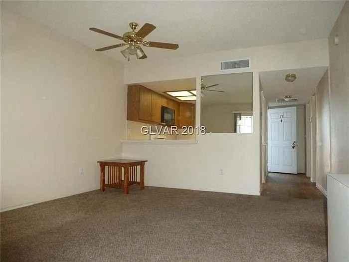 3823 S Maryland Pkwy — Photo 6