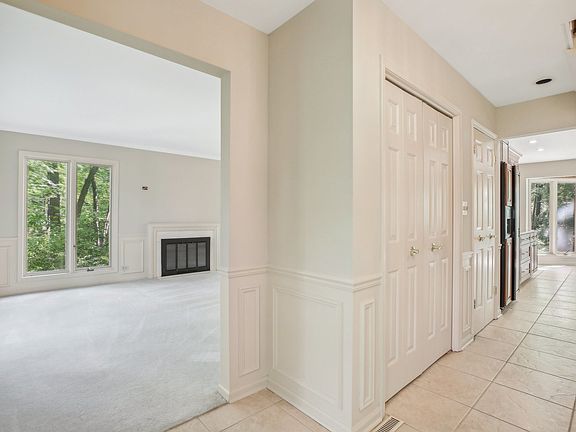 5th image of 14855 Sunny Ln