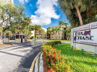 8625 NW 8th St APT 317, Miami, FL 33126
