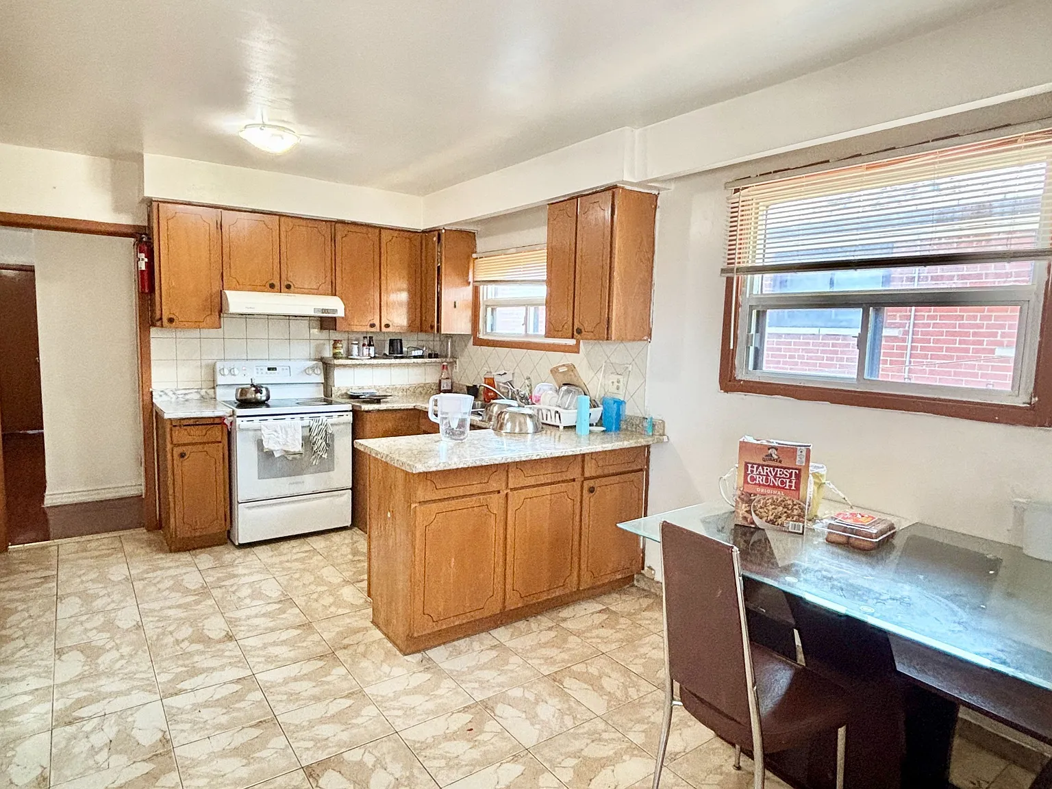 3 bed, $2,600 — Photo 3
