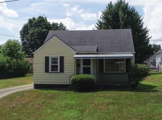 25 E Faith St, Struthers, OH 44471