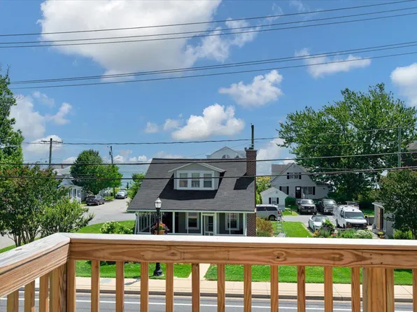 8236 Bayside Rd, Chesapeake Beach, MD 20732