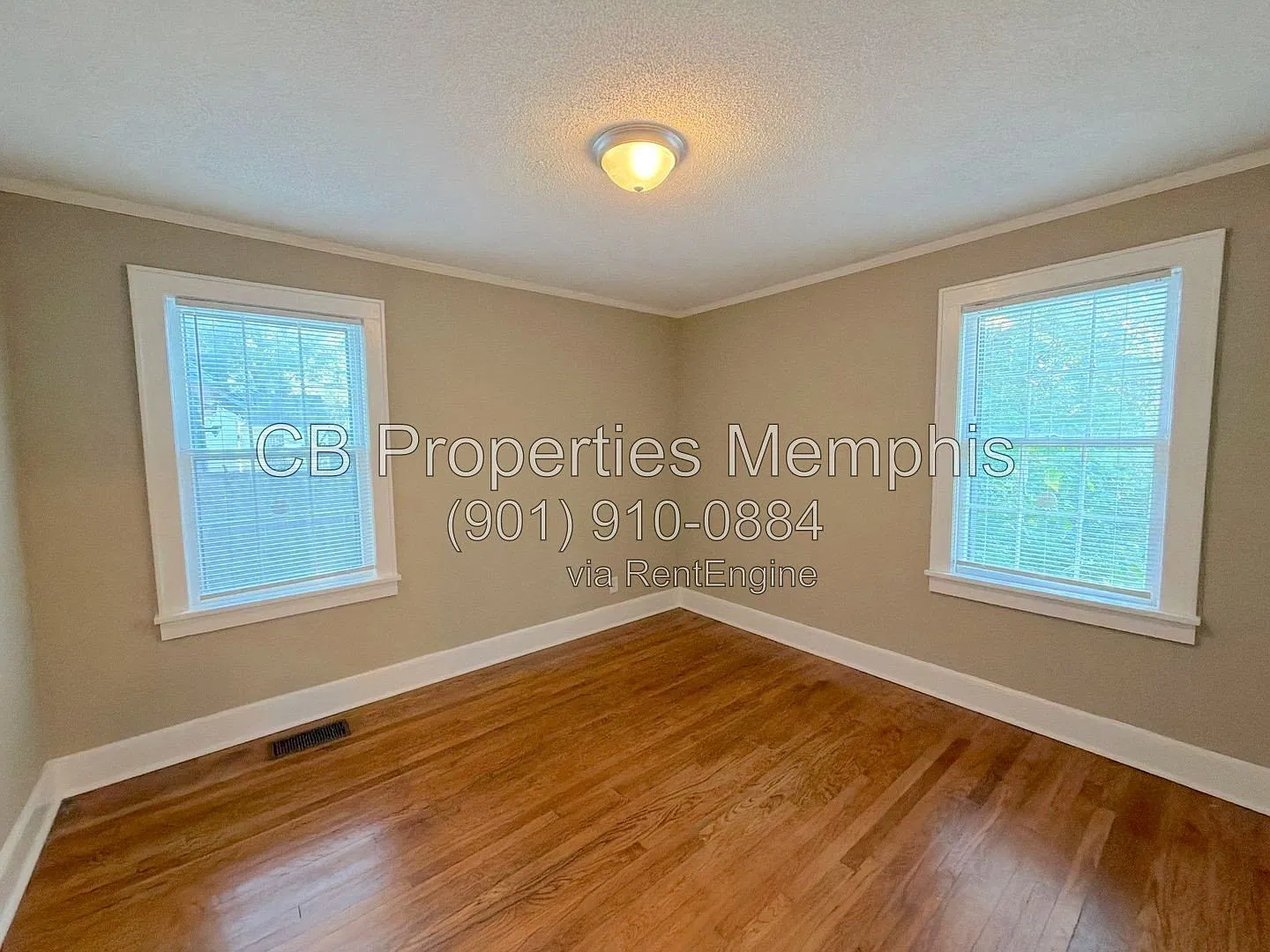 3 bed, 1.5 bath, 1479 sqft, $1,245 — Photo 3
