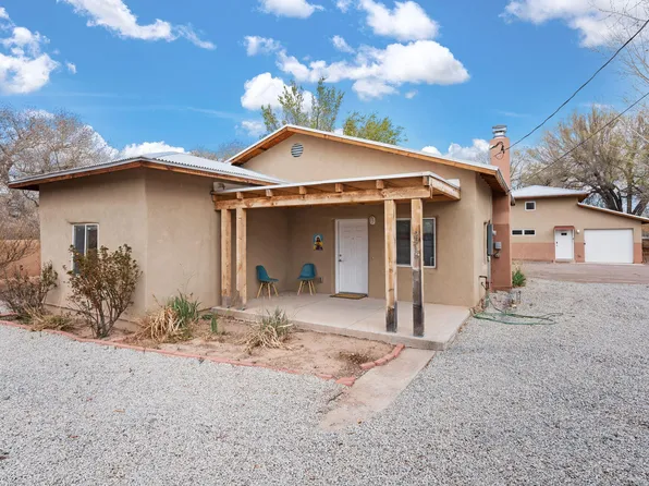 2913 Camilo Ln NW, Albuquerque, NM 87104