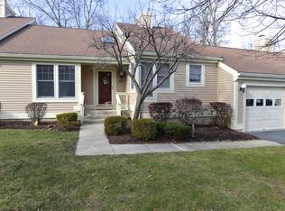 54 Brittania Dr, Danbury, CT 06811