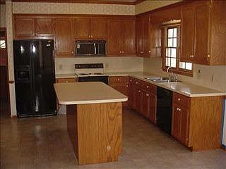 4th image of 8516 Doughton Dr