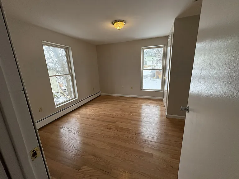 56 Wisner Ave — Photo 11